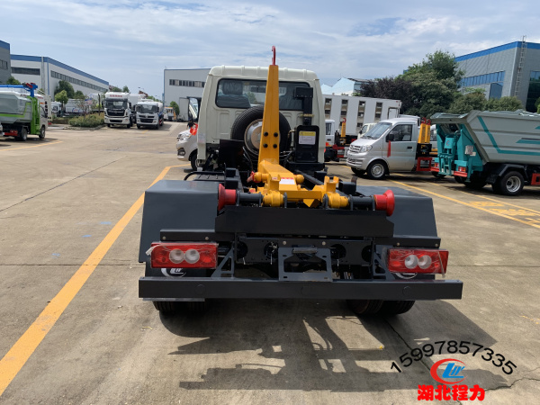 國六福田小卡之星3拉臂式垃圾車