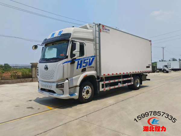 柳汽乘龍H5V冷藏車（廂長6.8米）