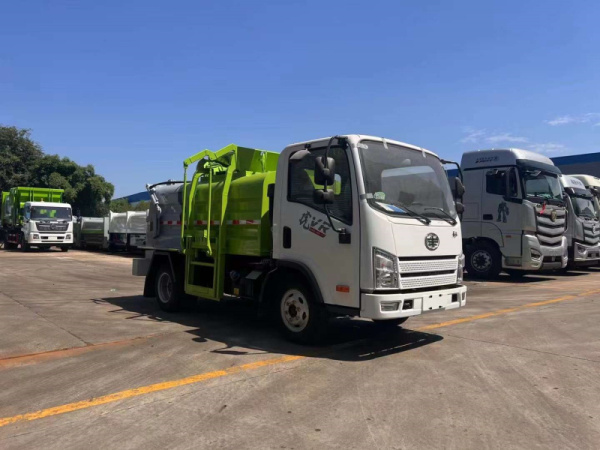 解放藍牌餐廚垃圾車(4方)