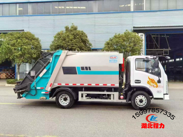 重汽豪曼地庫壓縮垃圾車